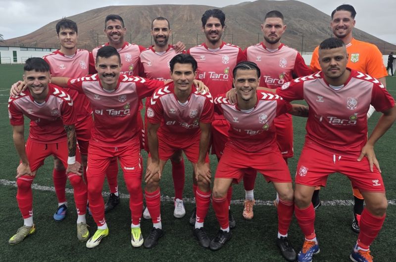 El Estrella gana un partido clave (1-2) y acaricia el retorno a Tercera 