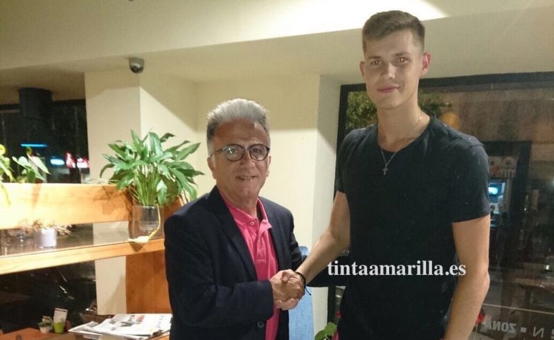 De la Fuente une a Josep Martínez con Pedri y Pino en la selección de España