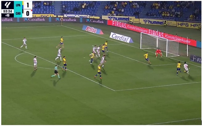 7 atacantes del líder frente a 8 defensores y Horkas