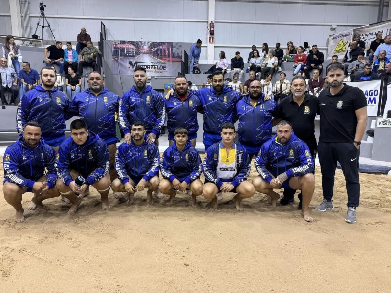 Aitor Lorenzo, protagonista en el inicio de la Segunda de Gran Canaria