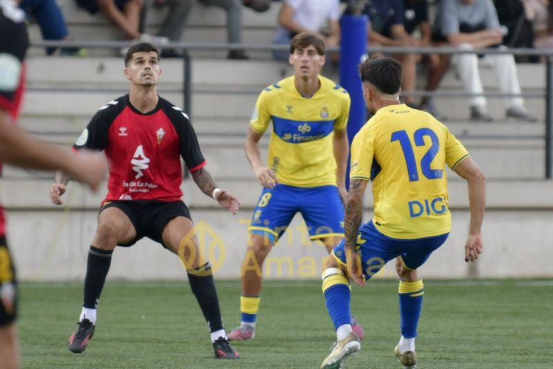 2-2: Las Palmas C y Mensajero igualan en el debut técnico de Iván López