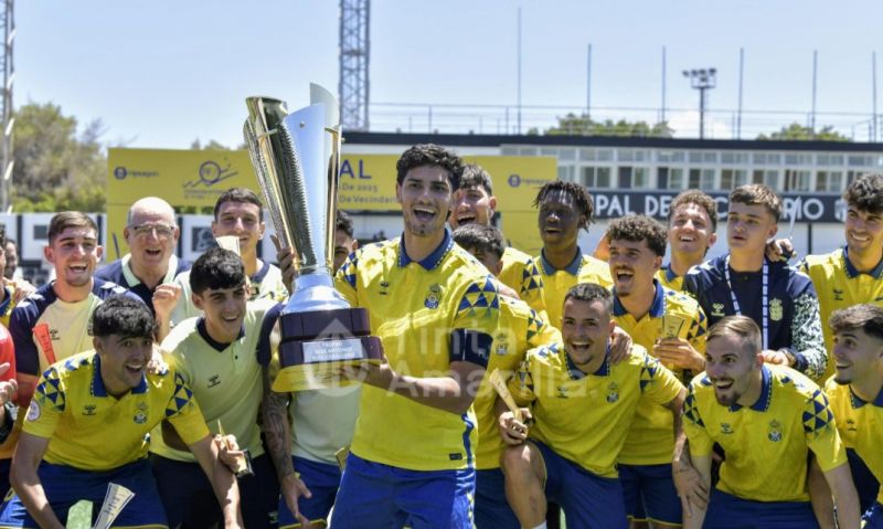 Álvaro Santana también cierra etapa en filiales de la UD