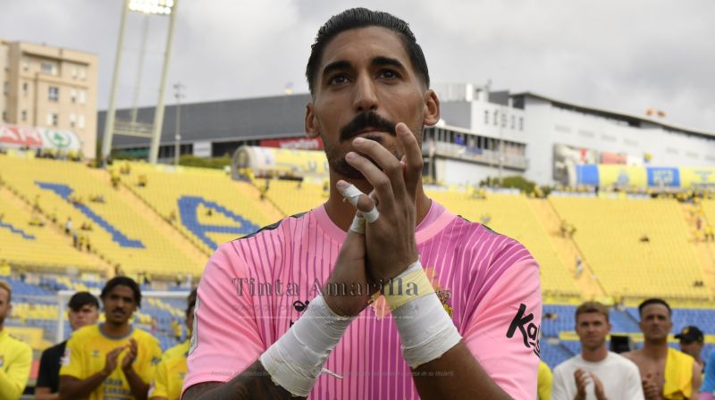 Álvaro Valles dice no ser jugador del Betis y que en el verano decidirá la mejor opción