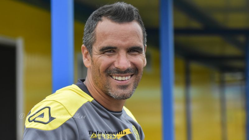 Cambio de planes: Ángel López comunica que no será técnico del Arucas