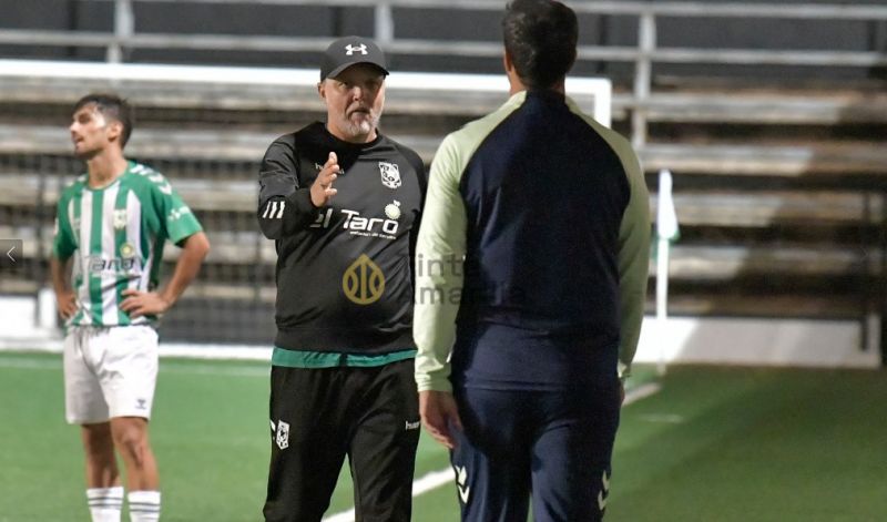 Oleada de emotivas palabras de despedida de clubes y ex compañeros para Ángel Sánchez