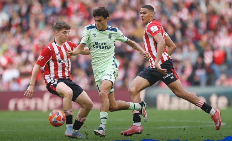 1-0: Unai Simón y su larguero le niegan el gol a una impulsiva UD