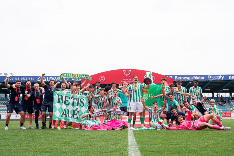 El Betis, verdugo de la UD, es el nuevo campeón de la Liga española juvenil