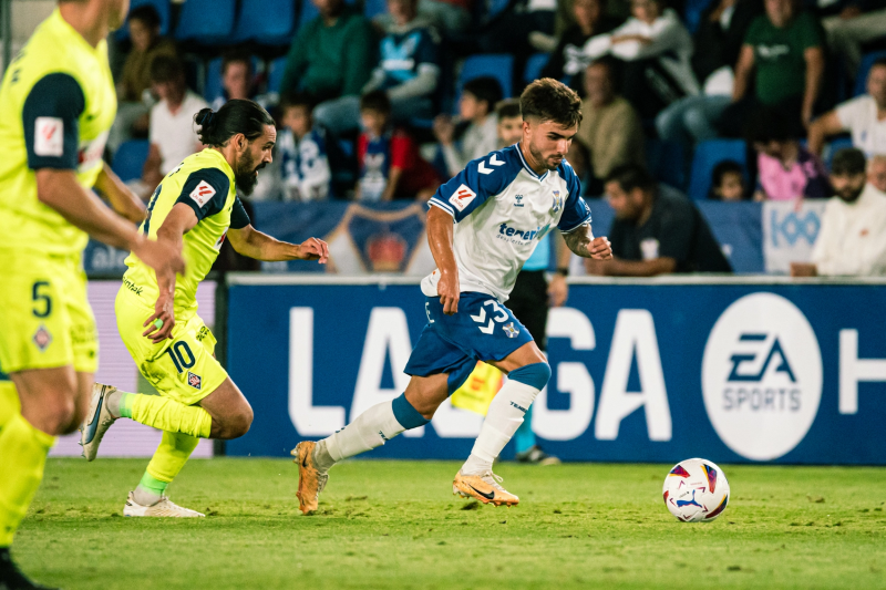 Las Palmas Atlético incorpora al ex blanquiazul Cacho