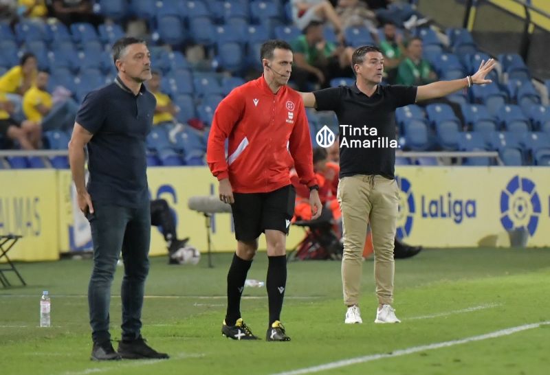 Cambiarán el orden de los banquillos