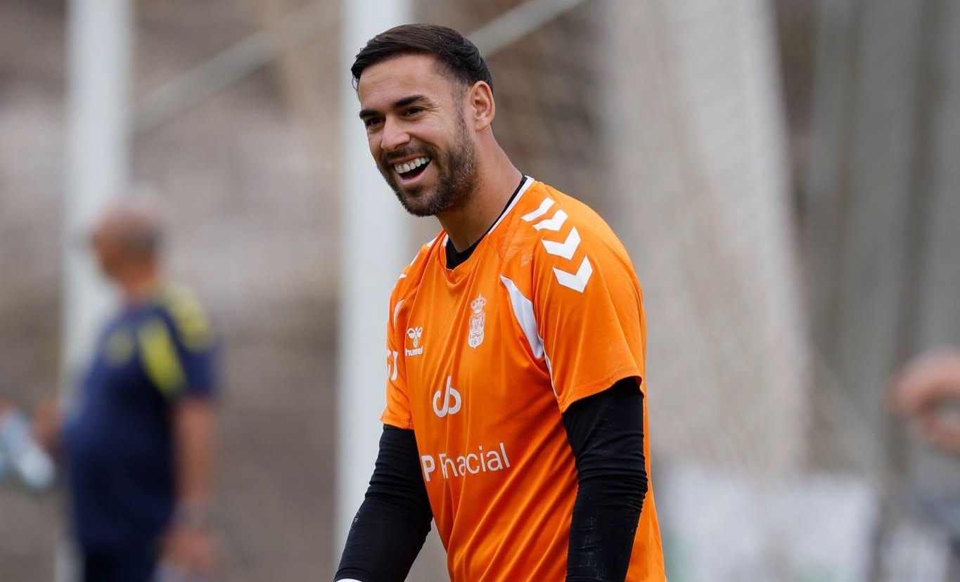 Caro aprecia que la unión del equipo con la grada está algo fría y pide el apoyo 90 minutos en casa