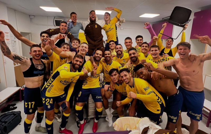 Recoba disfruta del triunfo en Valladolid y elogia el trabajo de sus 'guerreros'