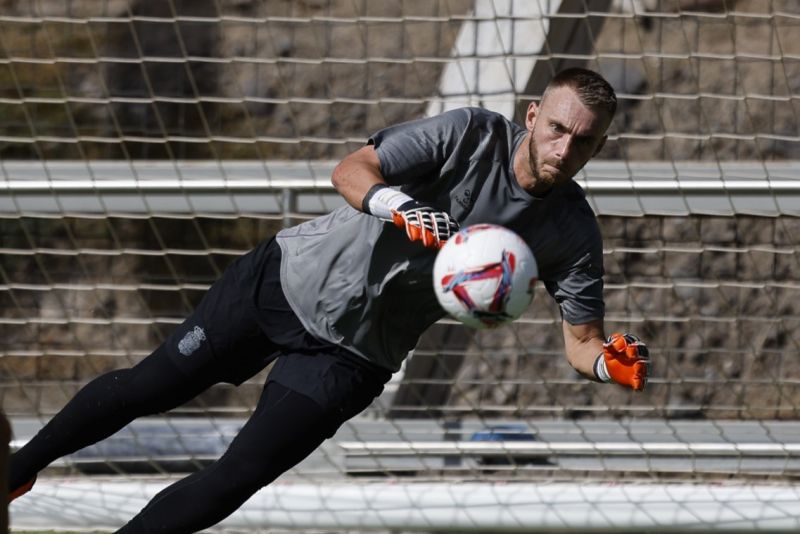 "Estoy feliz por venir a un equipo que juega como Barça o Ajax"