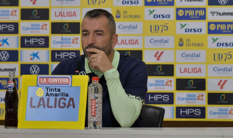 "Admiro a muchos entrenadores, pero yo soy diego martinista"