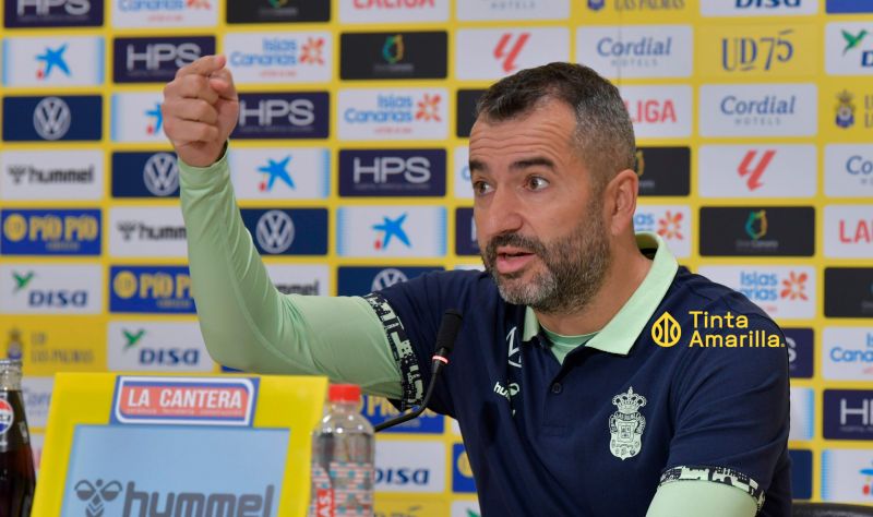 "En noviembre decían que Essugo era primo hermano de Mauro Silva, Mazinho y Makelele"