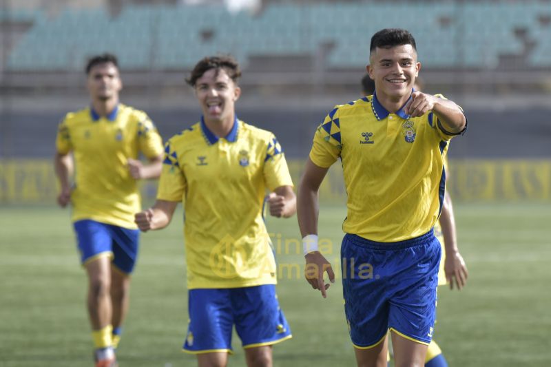 2-1: Las Palmas C asume el liderato solitario de la Preferente