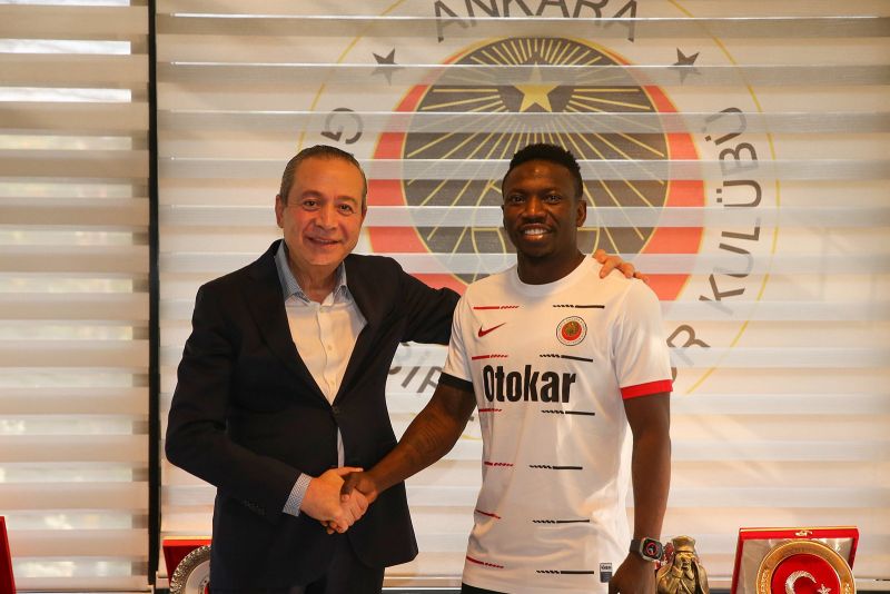 Sorloth ya es rojiblanco, Oriol, el agente libre Etebo, Aimar Pérez, ...