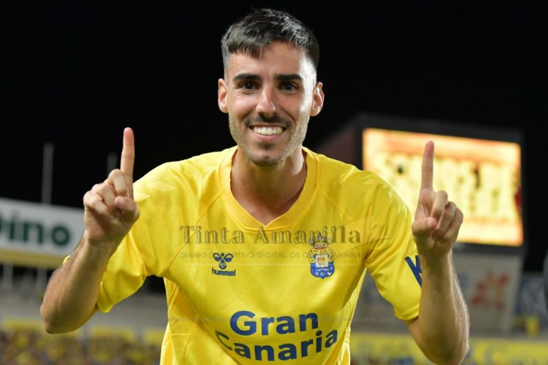 El Racing de Ferrol anuncia la incorporación de Fabio González