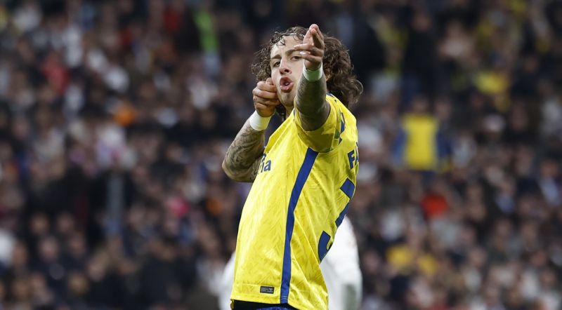 Fabio Silva entra en el club amarillo de las dos grandes porterías