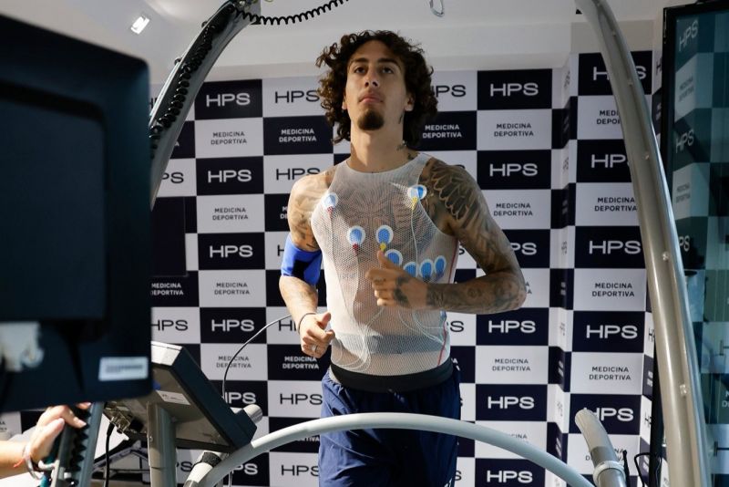 Carrión concede opciones a los estrenos de Silva y Essugo