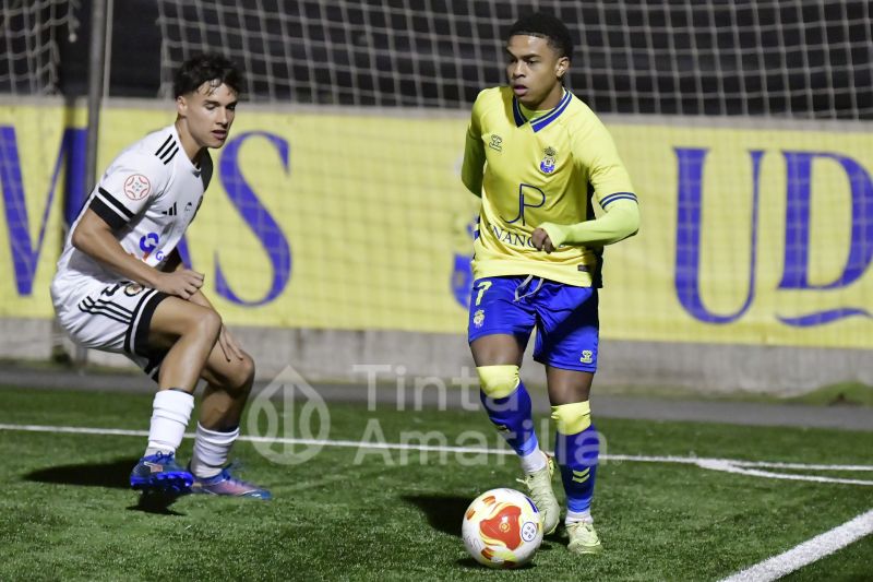 2-0: El juvenil de la UD resuelve un test exigente antes de pensar en azulgrana
