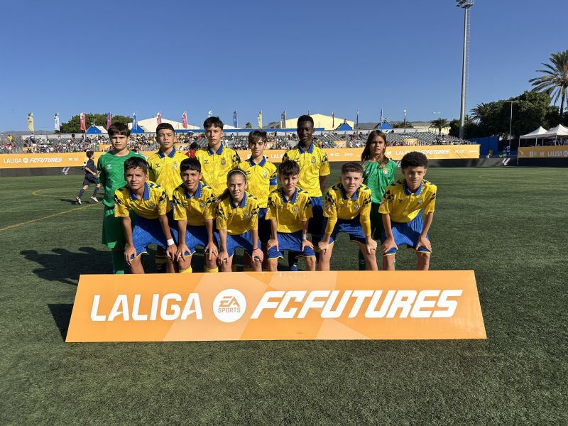 El Infantil de la UD gana a la Juve y se mete en cuartos de final