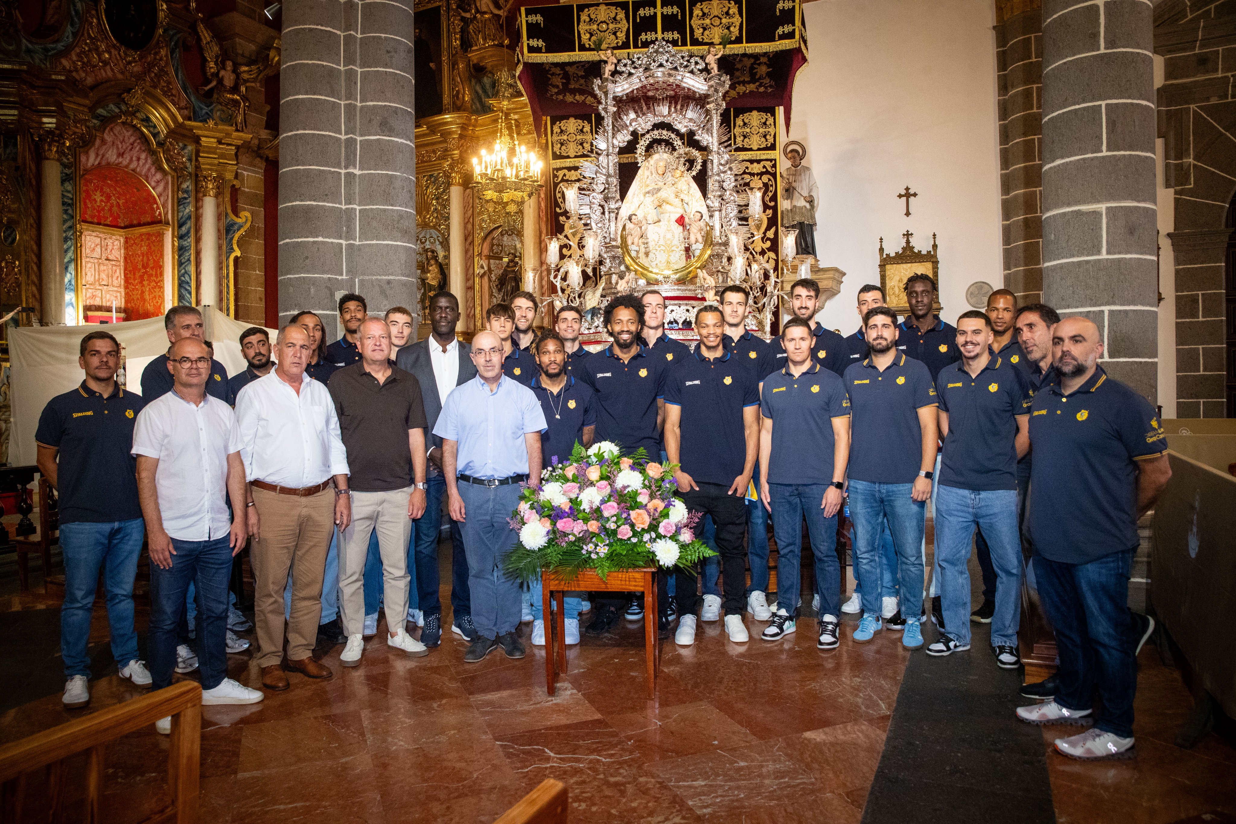 Ofrenda del Gran Canaria a la Virgen del Pino