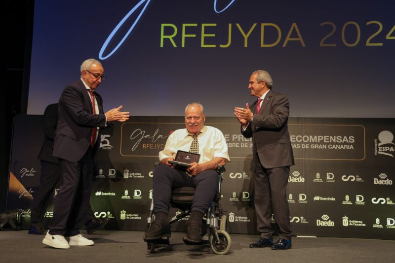 El judo nacional rinde homenaje a Antonio Coruña
