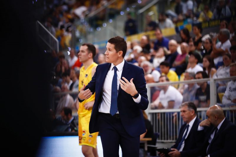 Lakovic, enojado con la mentalidad de su equipo frente al Breogán