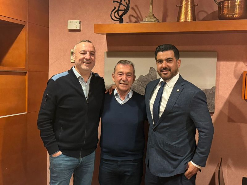 Primer contacto con el futuro presidente del Tenerife