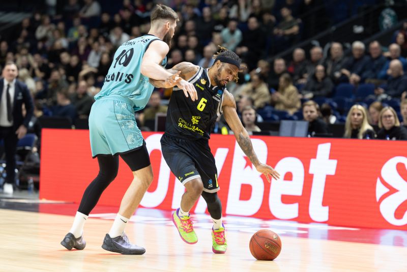 88-76: El Granca no logra dar caza a los lobos lituanos