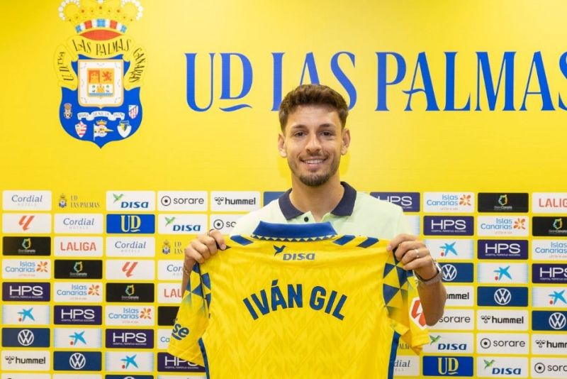 "La pretemporada se me hace larga; quiero debutar ya en Primera"