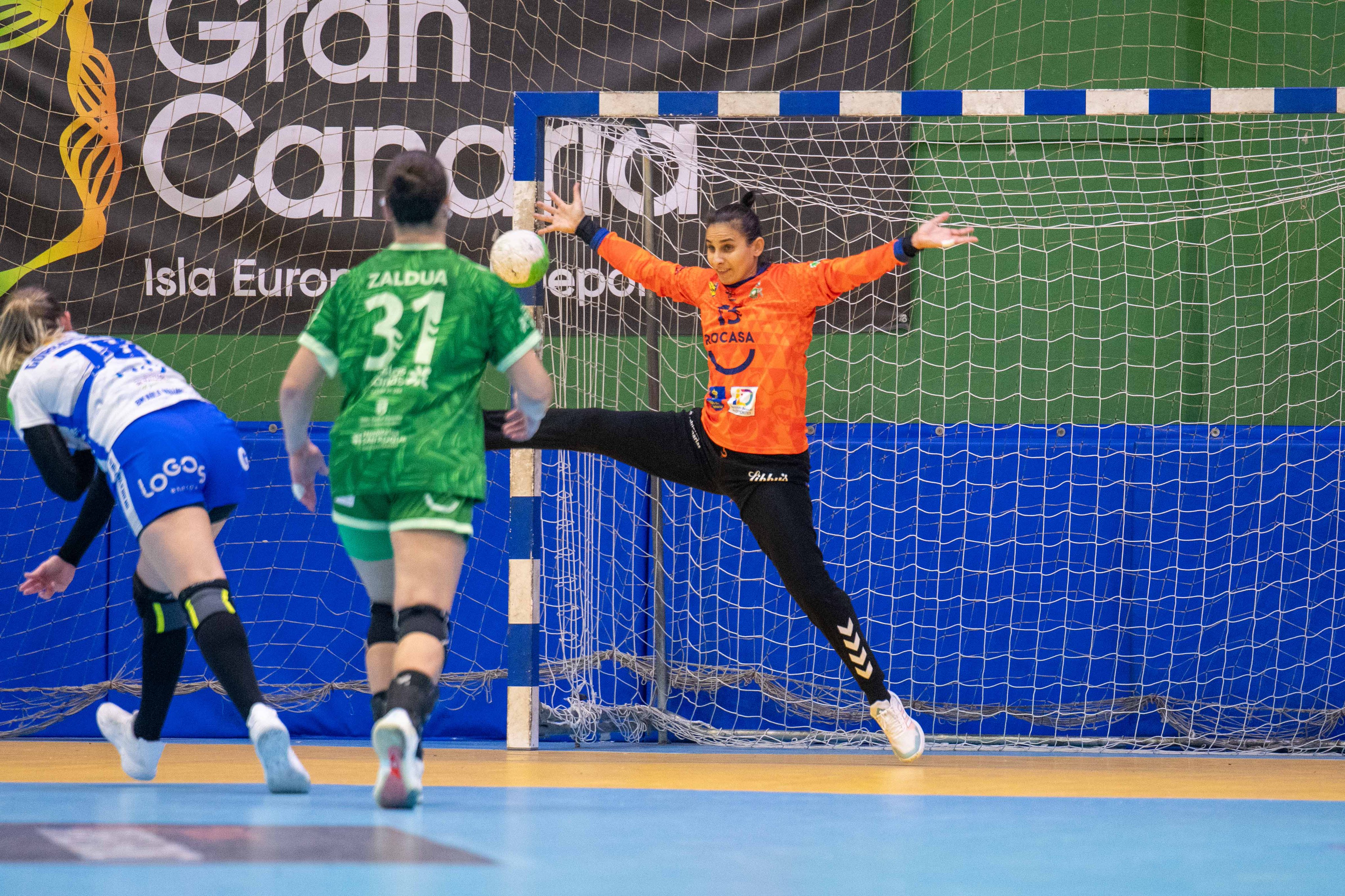 35-28: El Remudas reafirma en casa su liderato