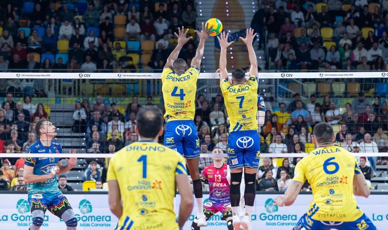 2-3: El Guaguas roza la hazaña ante el Perugia, campeón de Europa