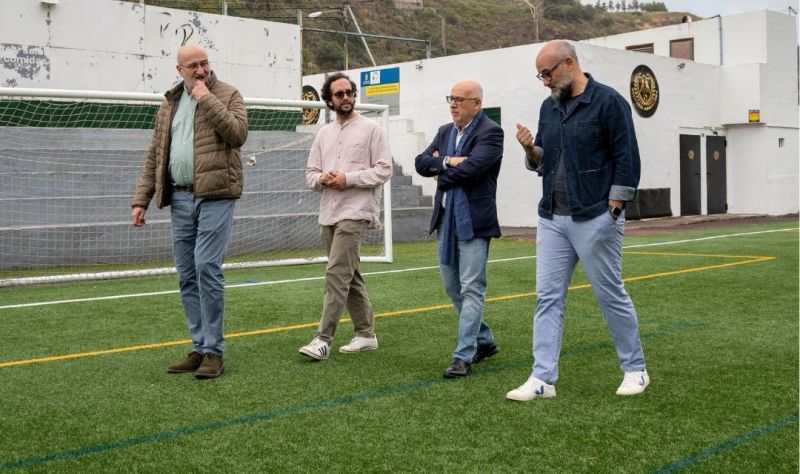 El Cabildo financia el nuevo verde sintético de La Angostura