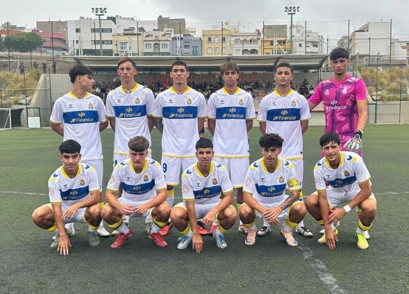 El juvenil de la UD comienza la Liga con triunfo autoritario (0-4)