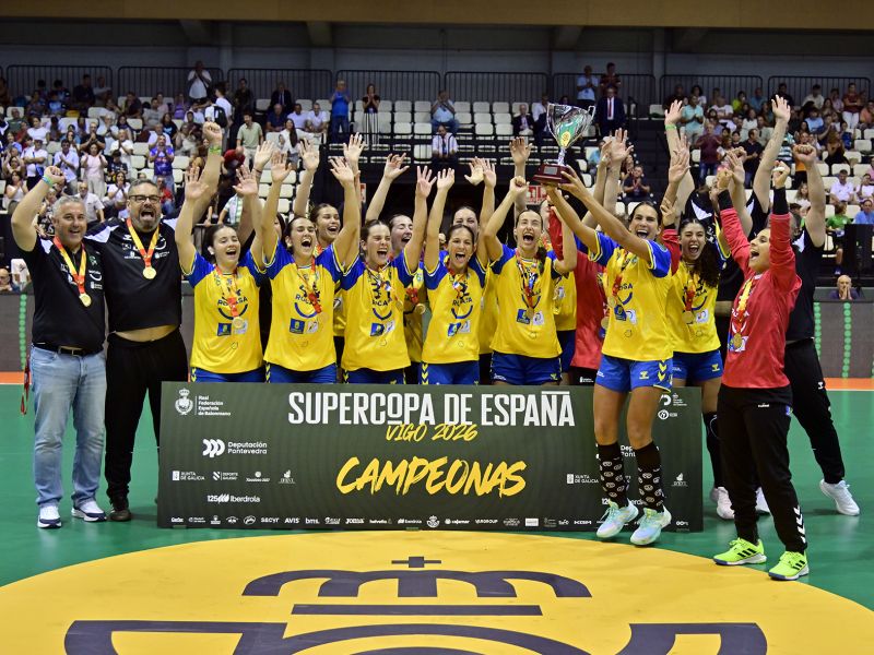 El Remudas comienza la temporada con el título de la Supercopa (25-23)