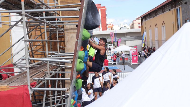 Fotos: Expodeca abre sus puertas en el recinto ferial