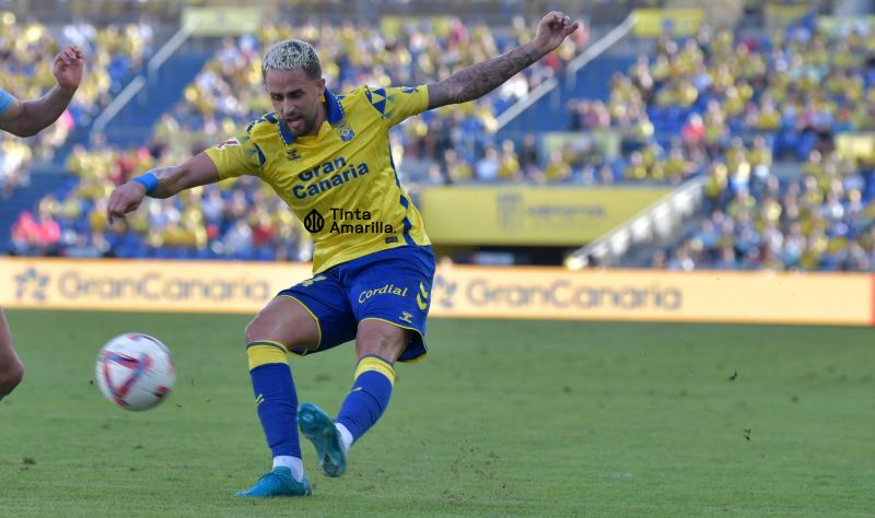 ¡Qué poco se mostró la cara A de Adnan Januzaj!