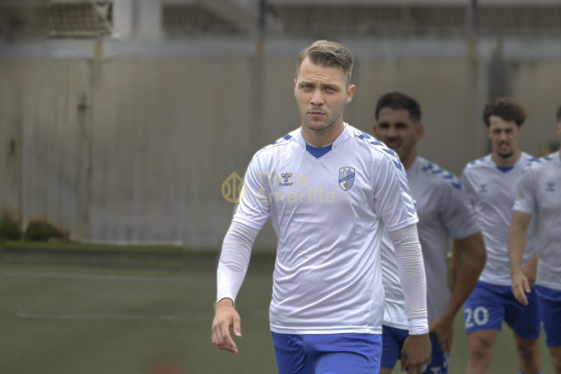 La escalada sin techo del luchador Javi Afonso