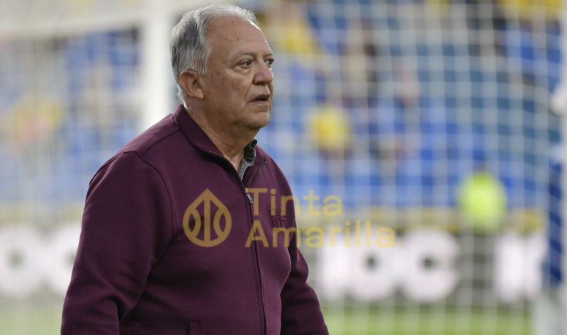 "Acimovic tiene ganas, pundonor y trabajo inmenso no exento de clase"