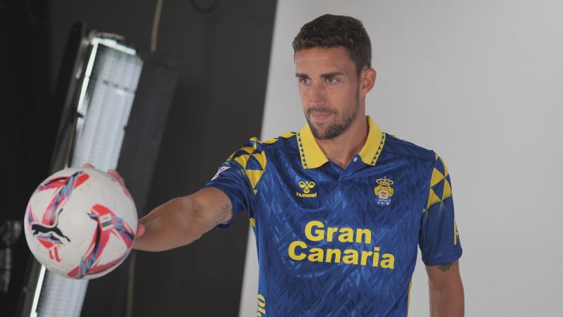 "Las Palmas tiene mucha posesión y el delantero ha de tener paciencia"