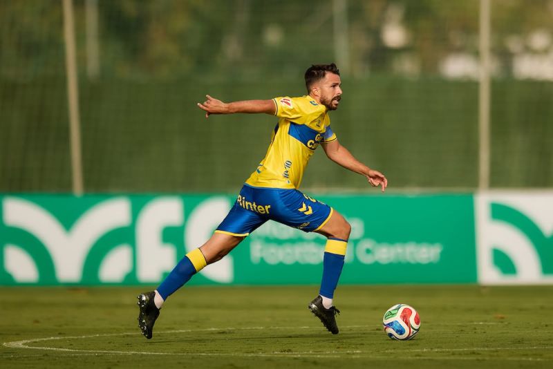 3-2: La UD reacciona y corrige en la segunda parte su pésimo inicio ante el Leiria