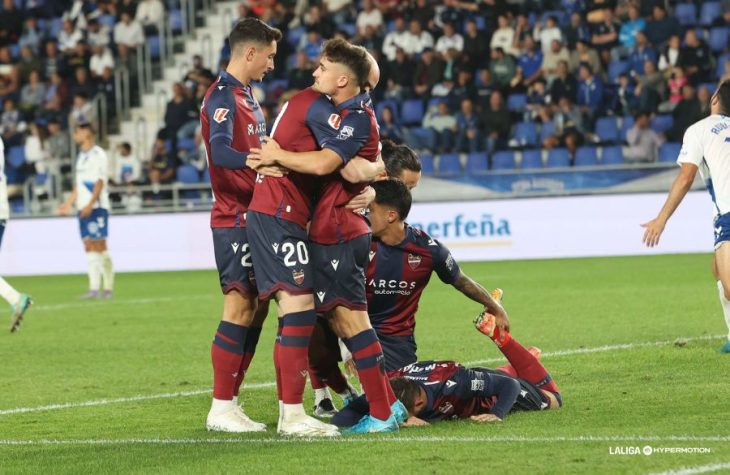 0-3: Fabio debuta en otra noche dolorosa del Tenerife