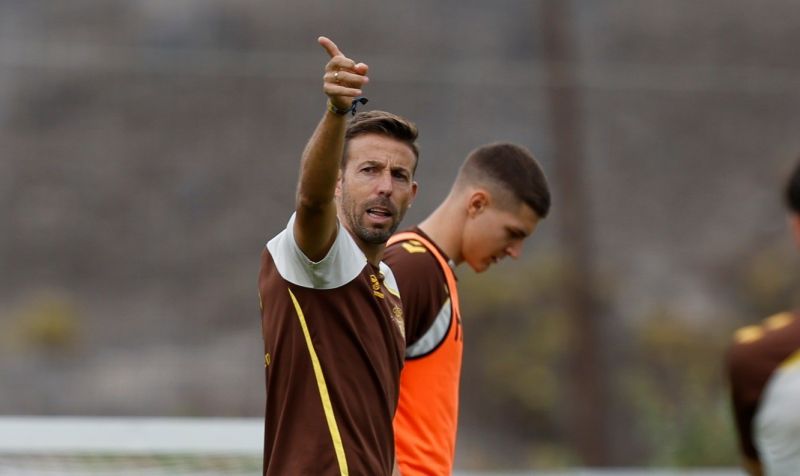 "Jugadores como Viera, Cazorla o Tamudo deberían ser eternos"