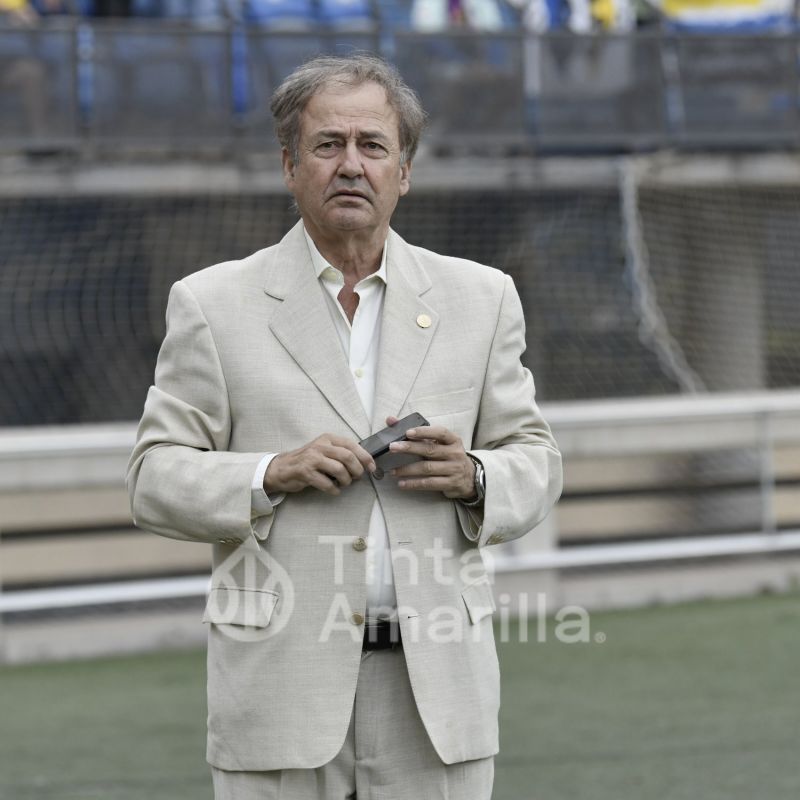 2-1: Iván Gil pinta sus primeras luces en el cielo de Gran Canaria