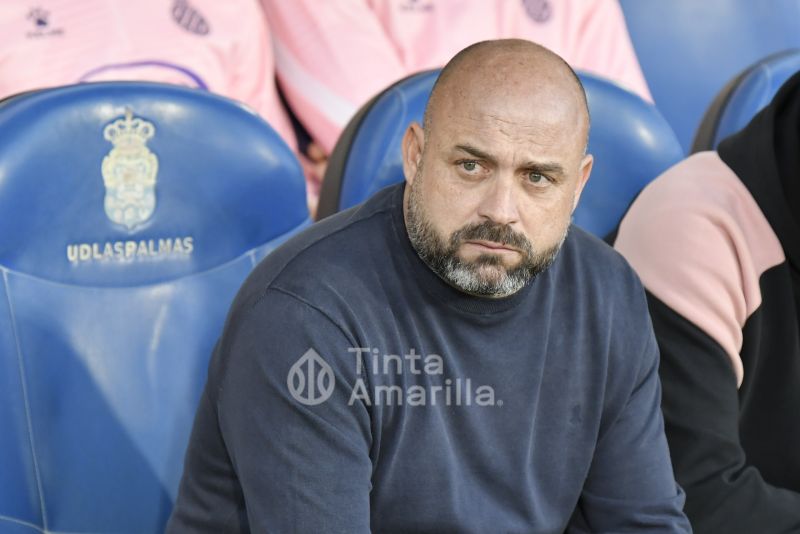 El técnico del Espanyol pone reparos al gol de Sandro