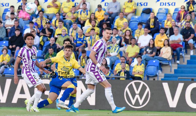 Por las botas de Manu Fuster ha pasado un tercio de los goles de la UD