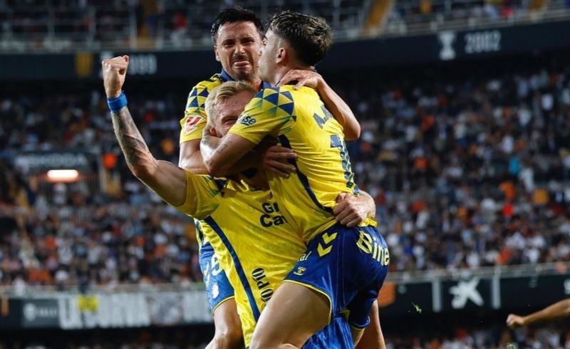 Los recambios del banquillo se hicieron visibles