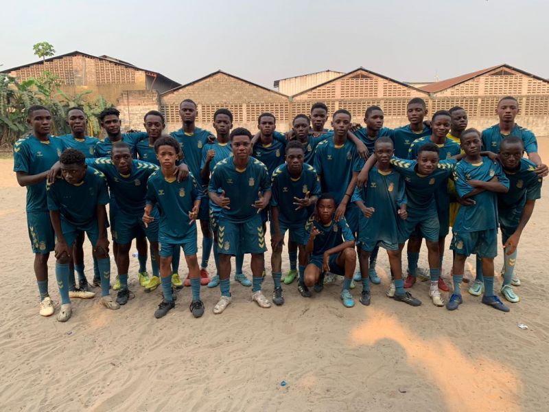 Mfulu lleva a Kinshasa el escudo de la UD