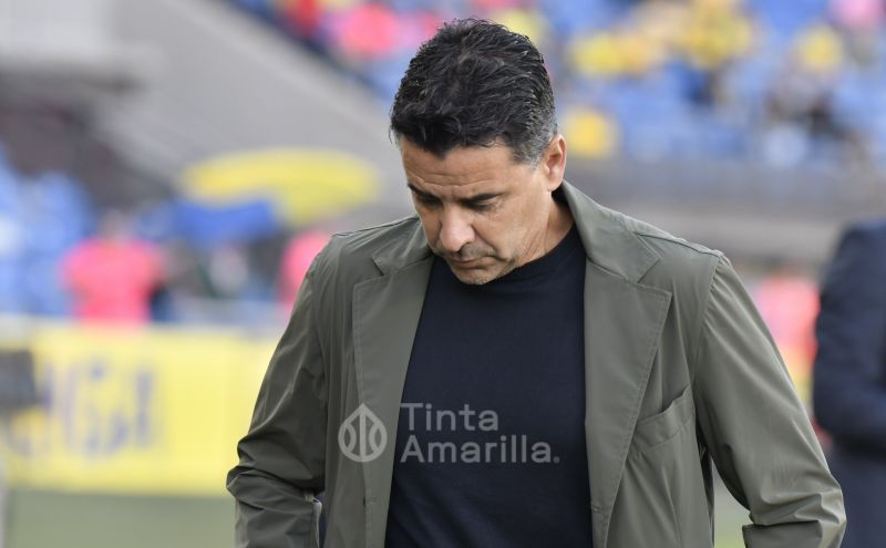 Michel Sánchez, técnico del Girona, ingresado por problemas de salud